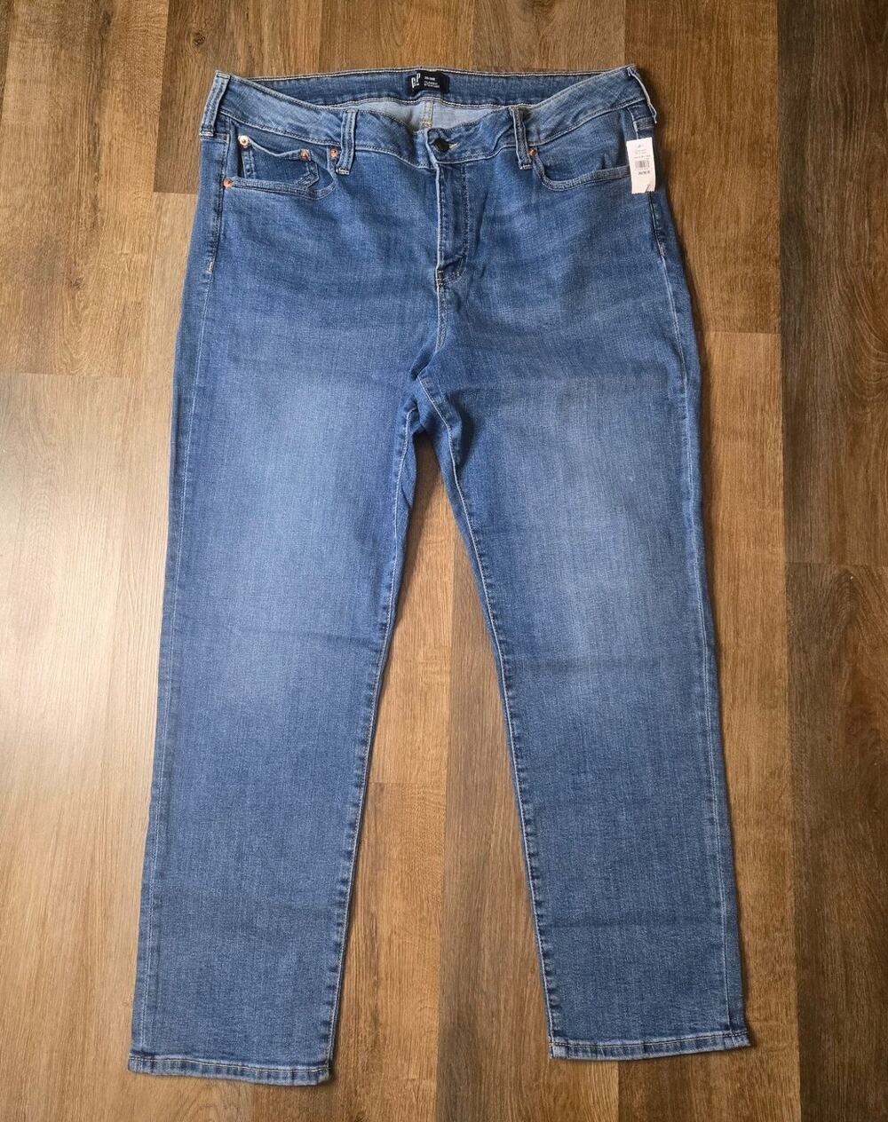 Gap Factory Women's Classic Straight High Rise Denim Jeans Med Blue Size 20 NWT
